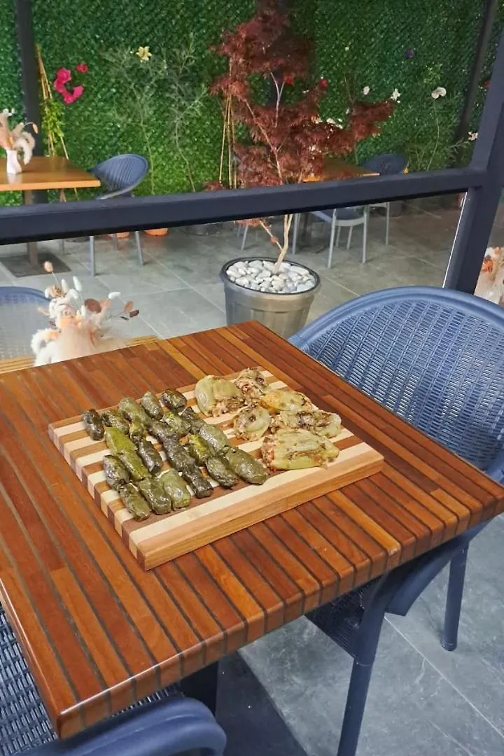 Mon Ami Boutique Hotel Shkoder